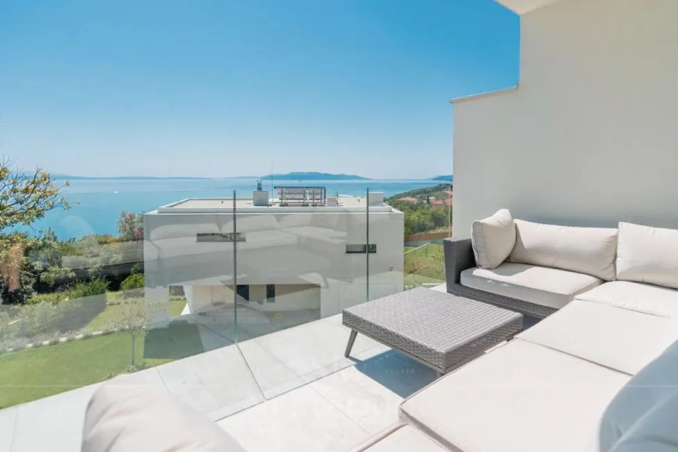 Villa For Sale - 51211 Opatija HR Image 12